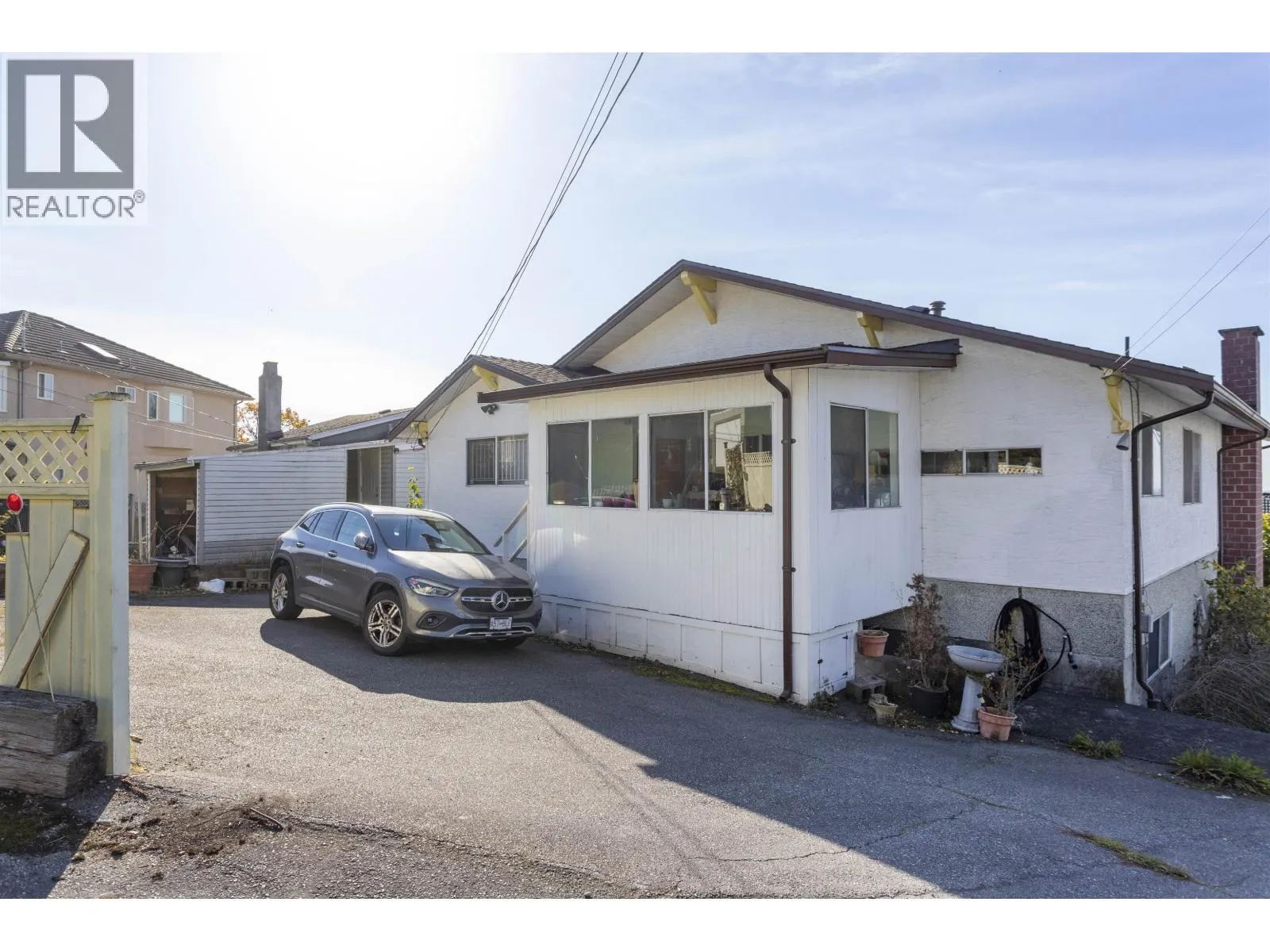 2155 BURQUITLAM DRIVE