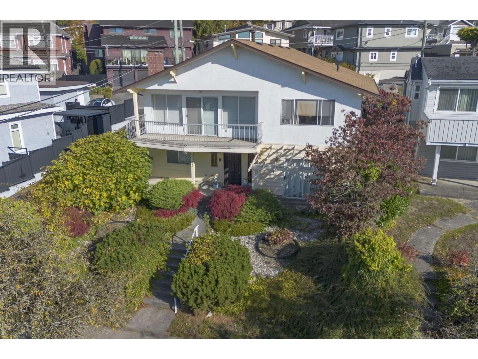 2155 BURQUITLAM DRIVE