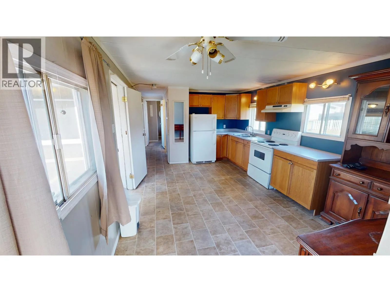 23 950 ANDERSON DRIVE