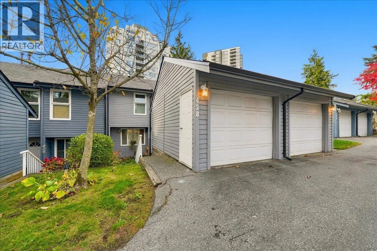 428 LEHMAN PLACE