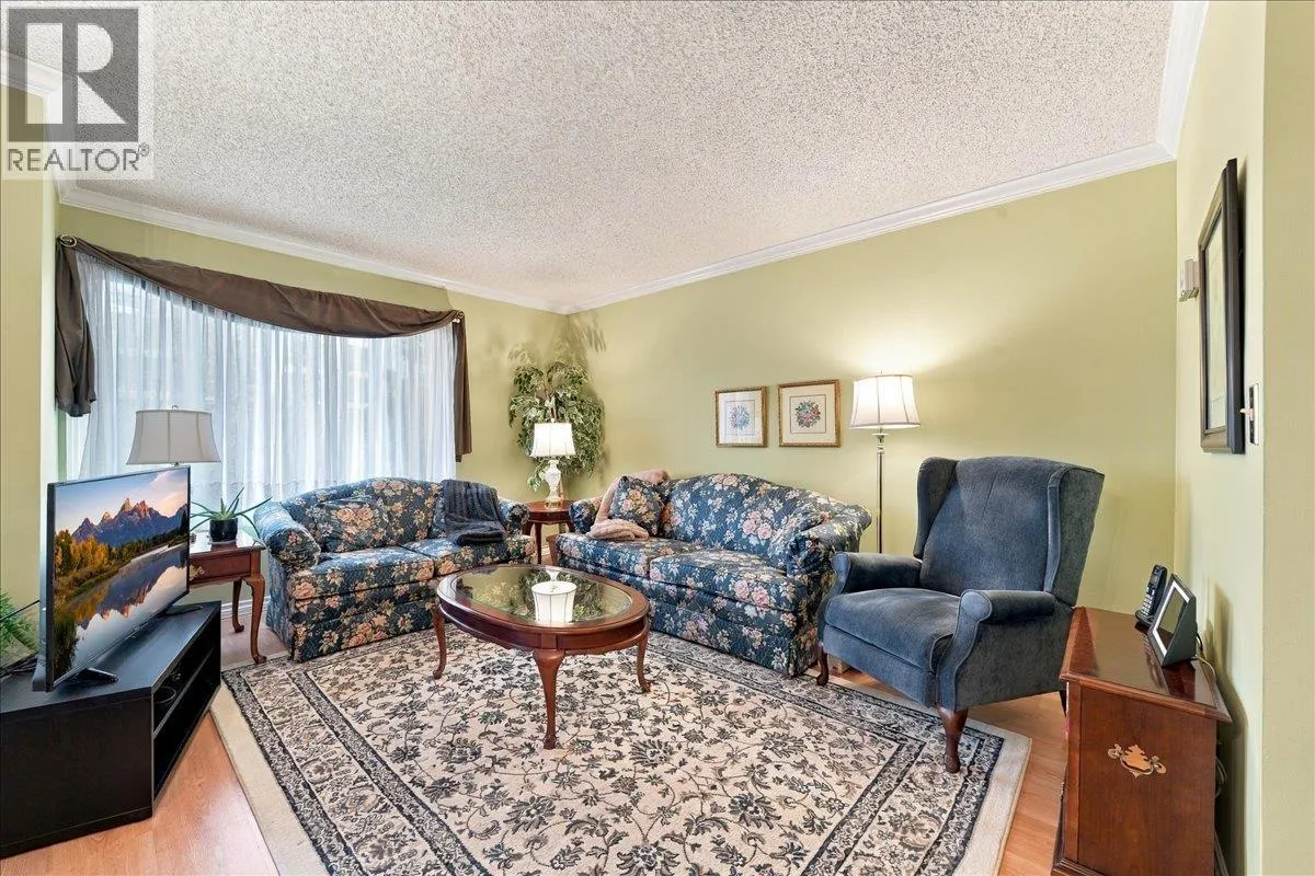 428 LEHMAN PLACE