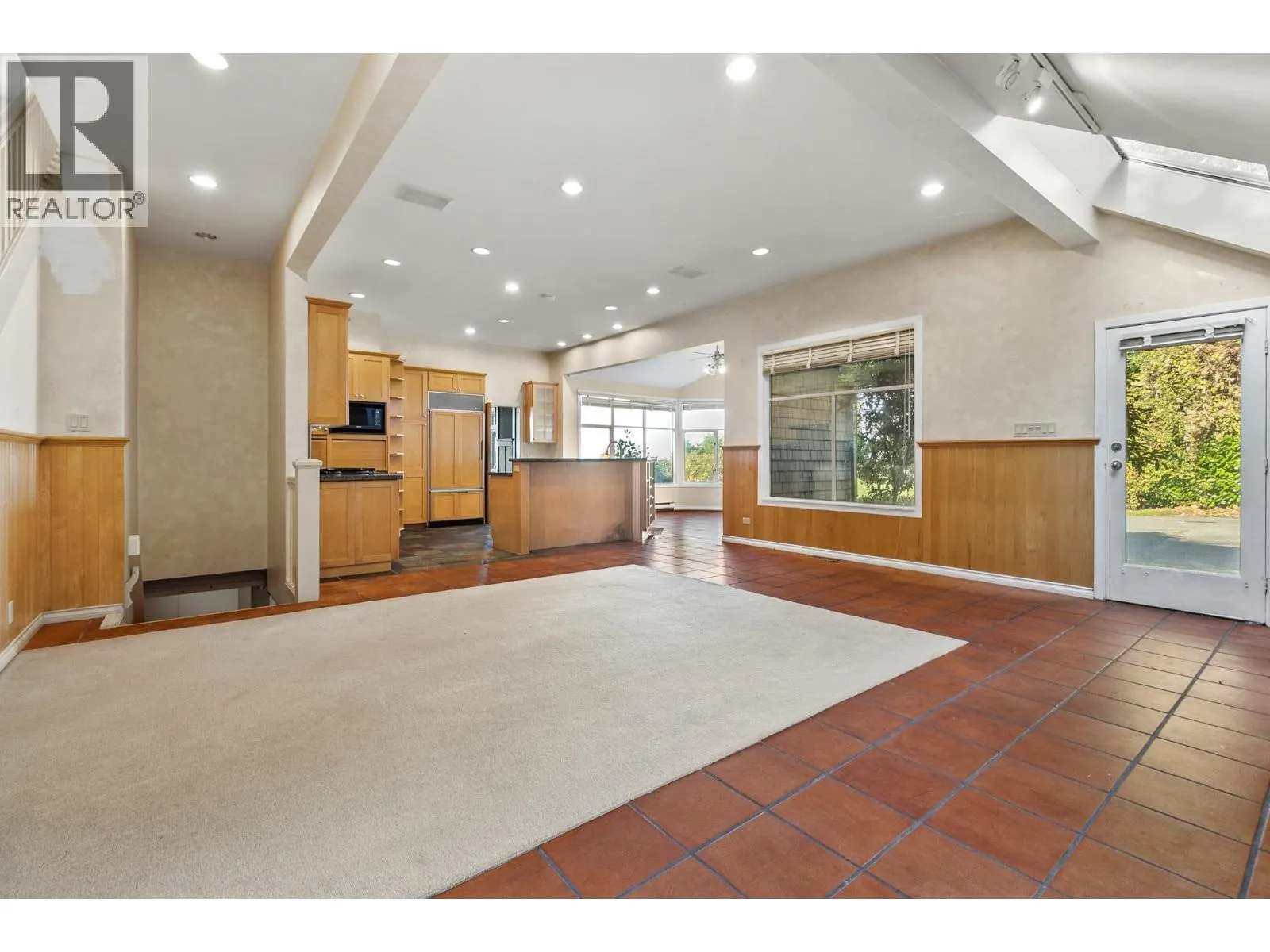 413 TSAWWASSEN BEACH ROAD