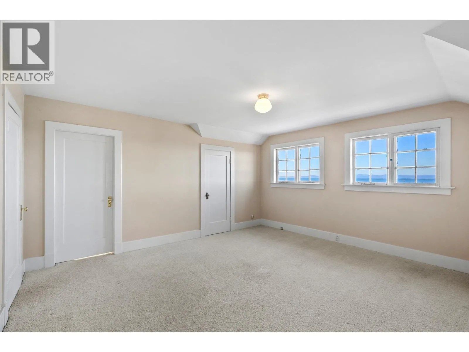 413 TSAWWASSEN BEACH ROAD