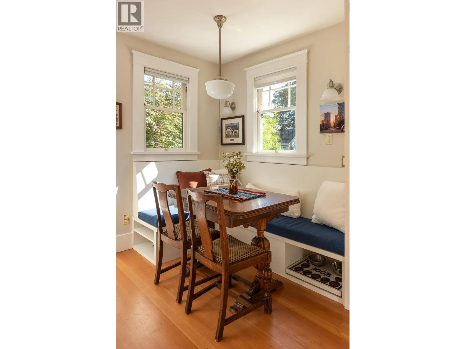 309 NINTH STREET
