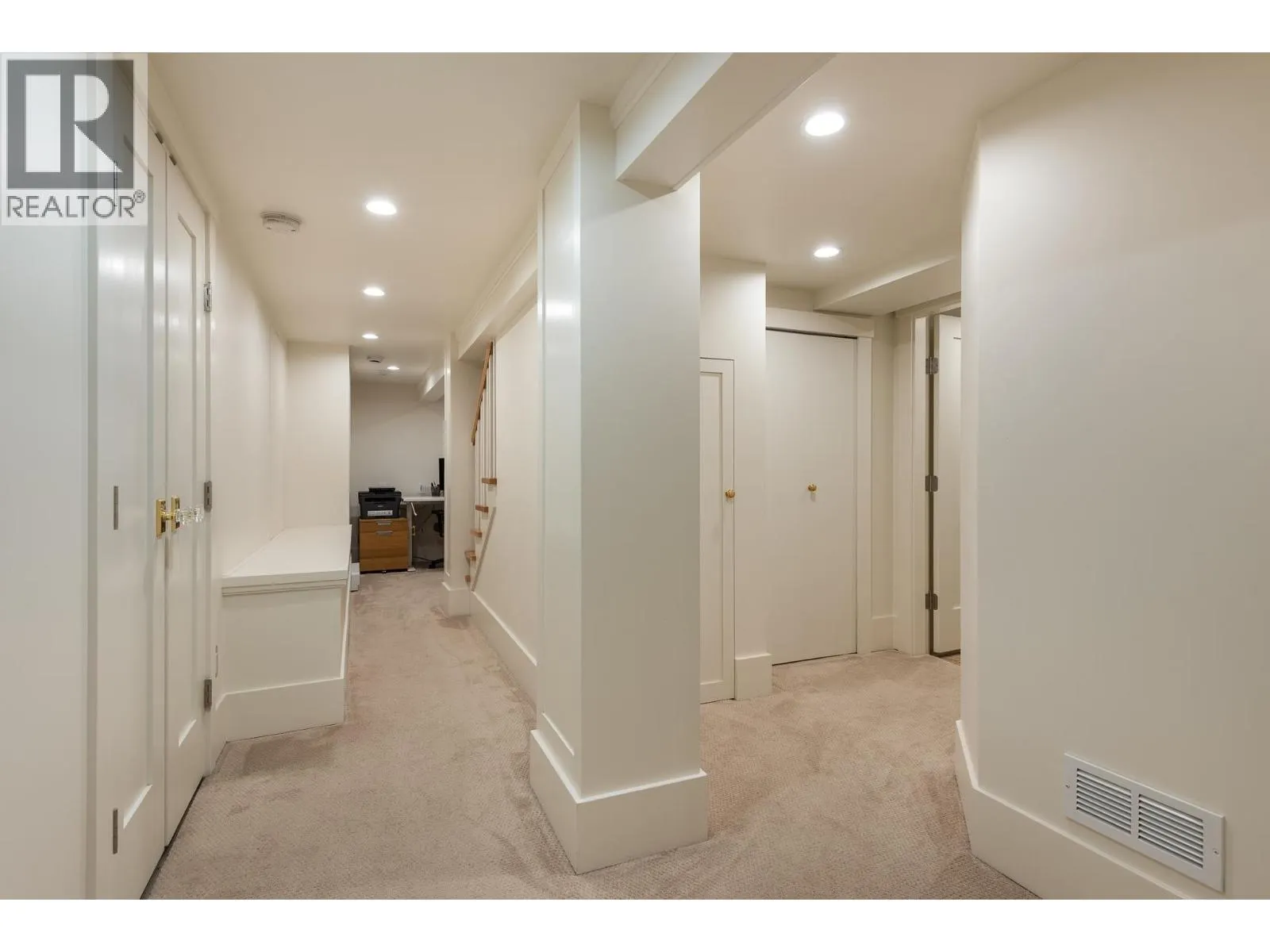 309 NINTH STREET
