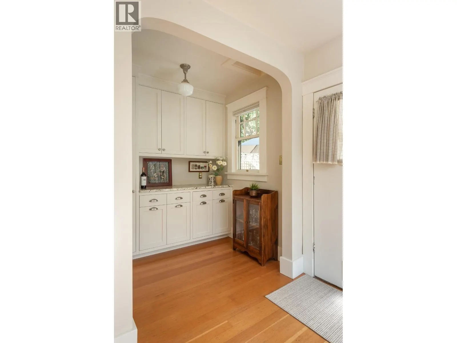 309 NINTH STREET