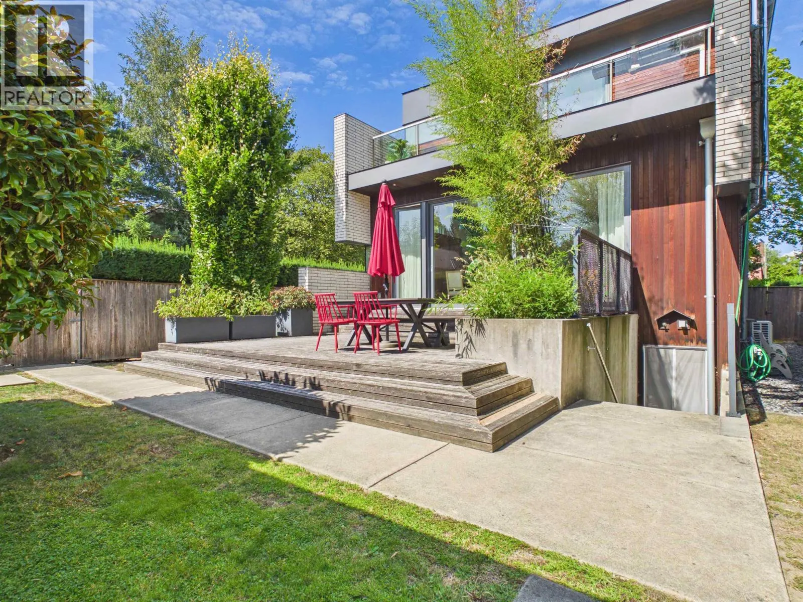 2996 W 11TH AVENUE