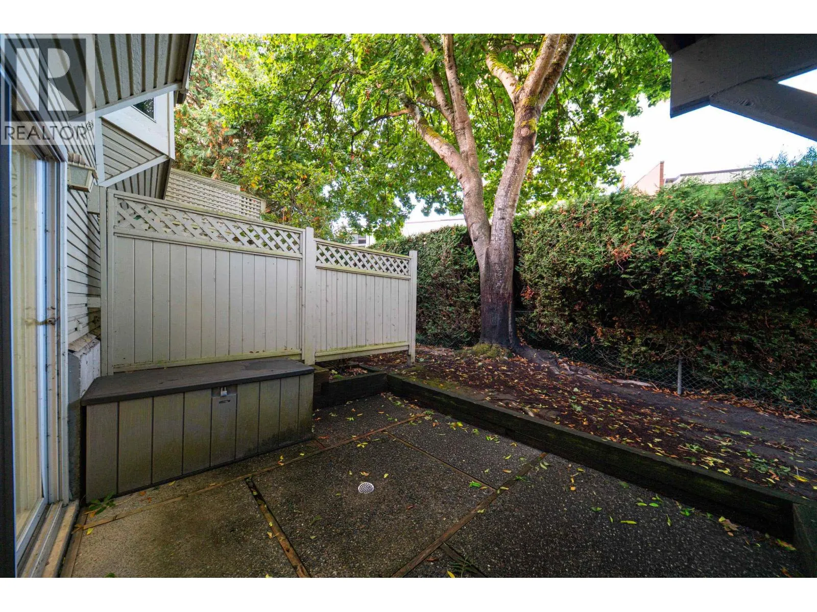 12 5740 GARRISON ROAD