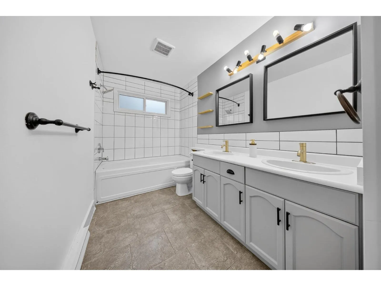 1503 5260 GOLDSPRING PLACE|Promontory