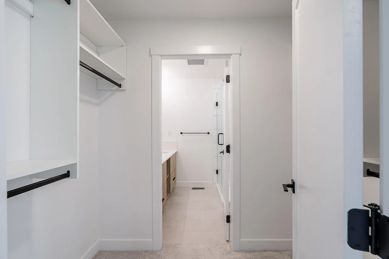 14 10527 155 STREET