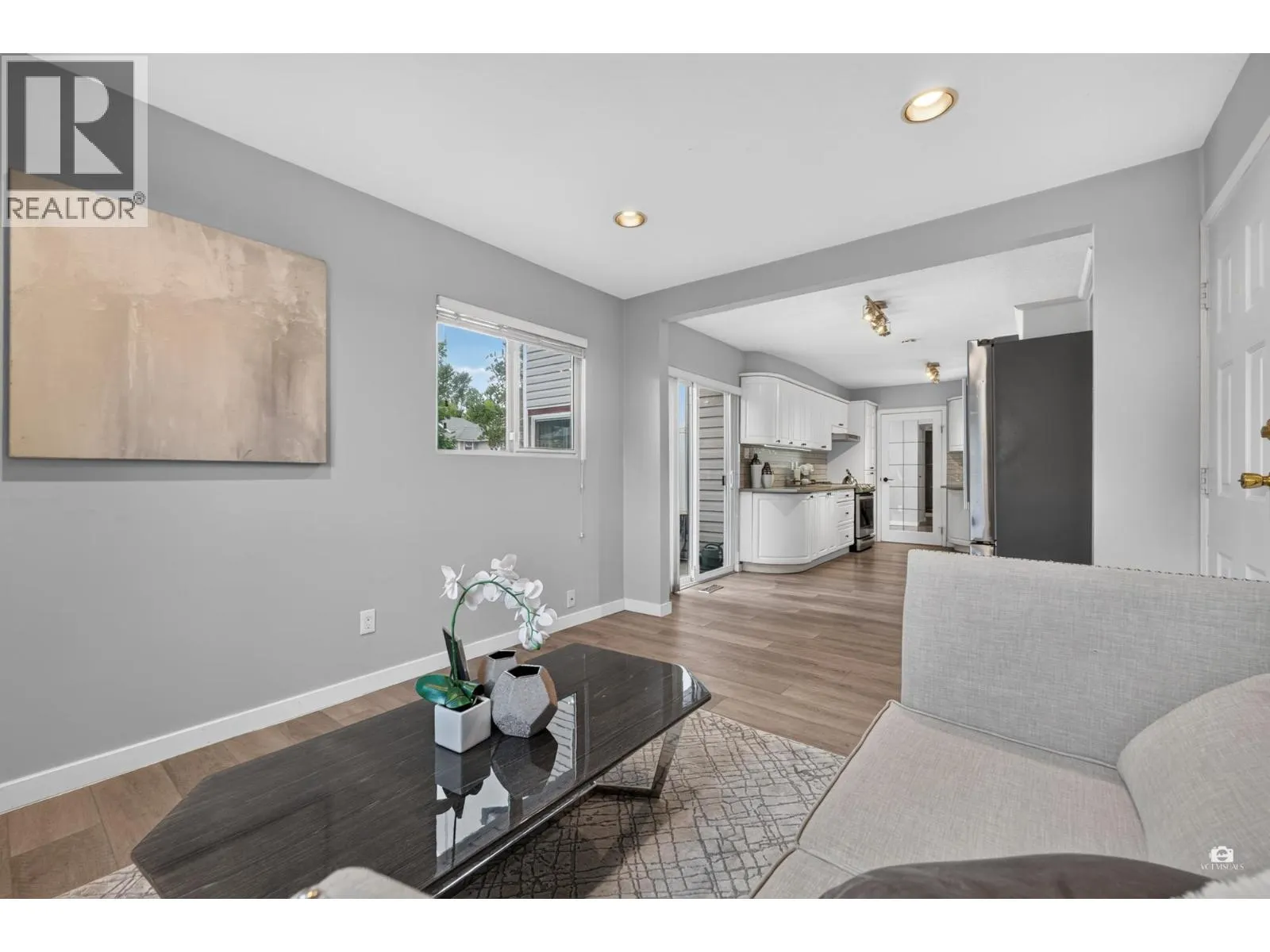 2550 RAVEN COURT