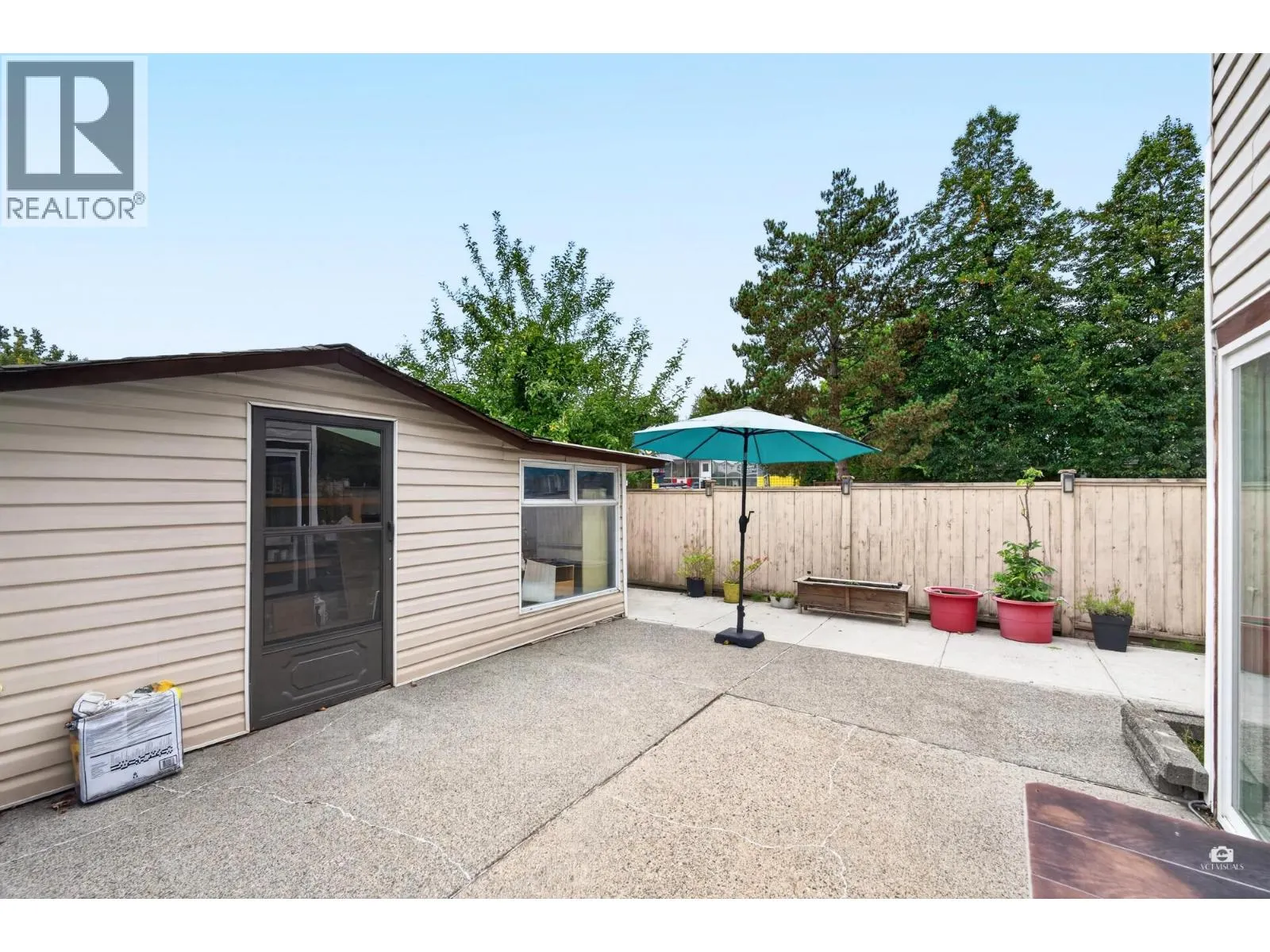 2550 RAVEN COURT