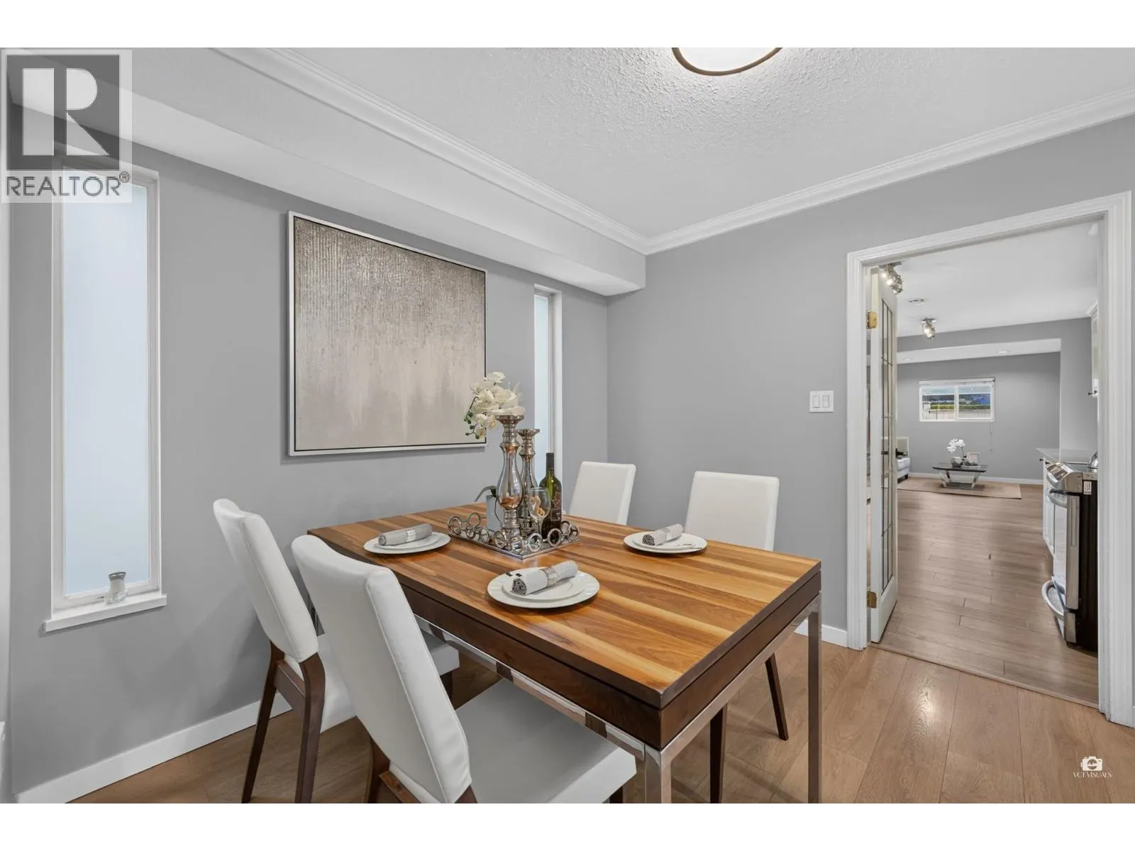 2550 RAVEN COURT