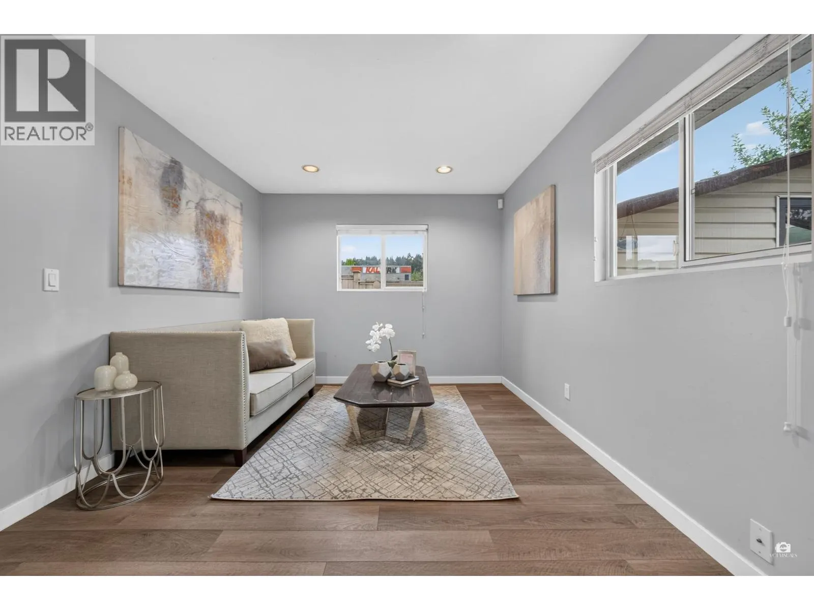 2550 RAVEN COURT