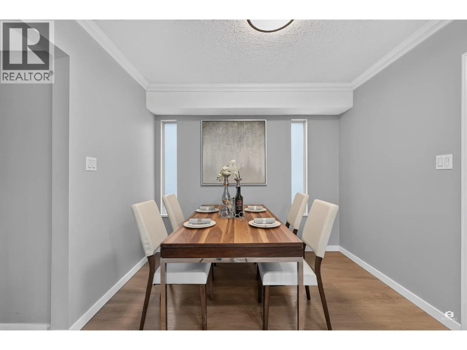 2550 RAVEN COURT