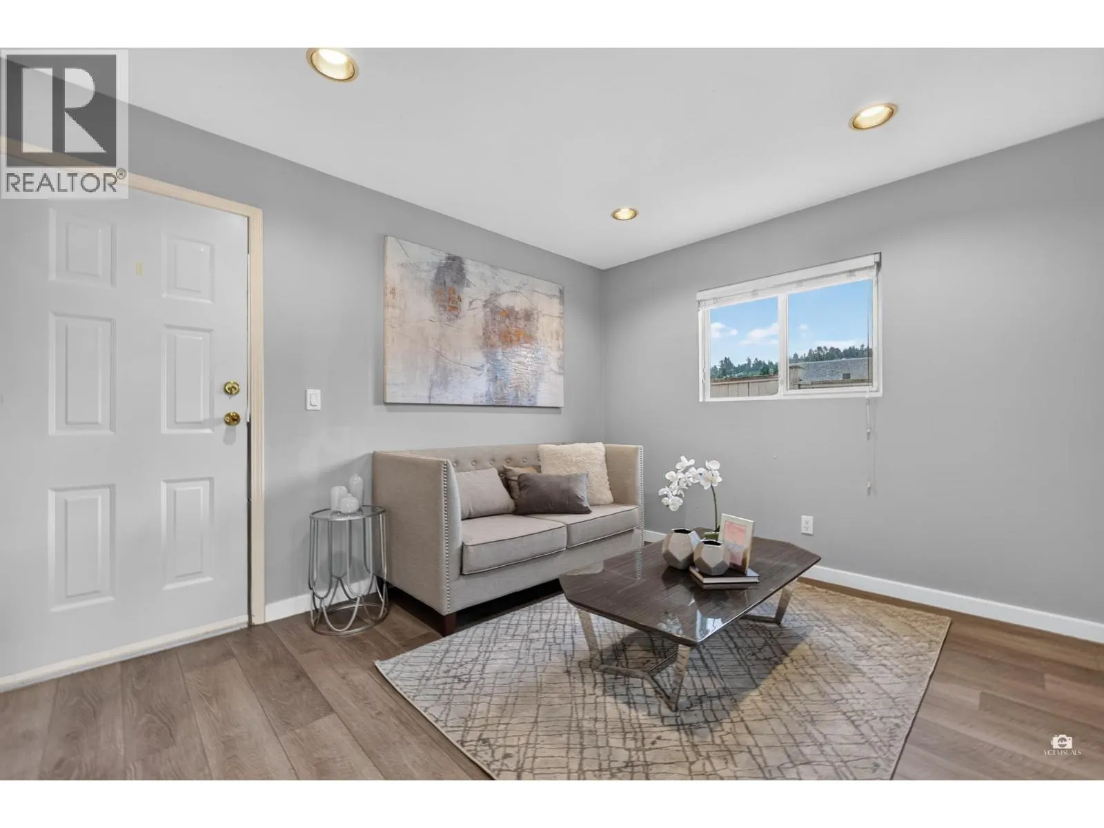 2550 RAVEN COURT