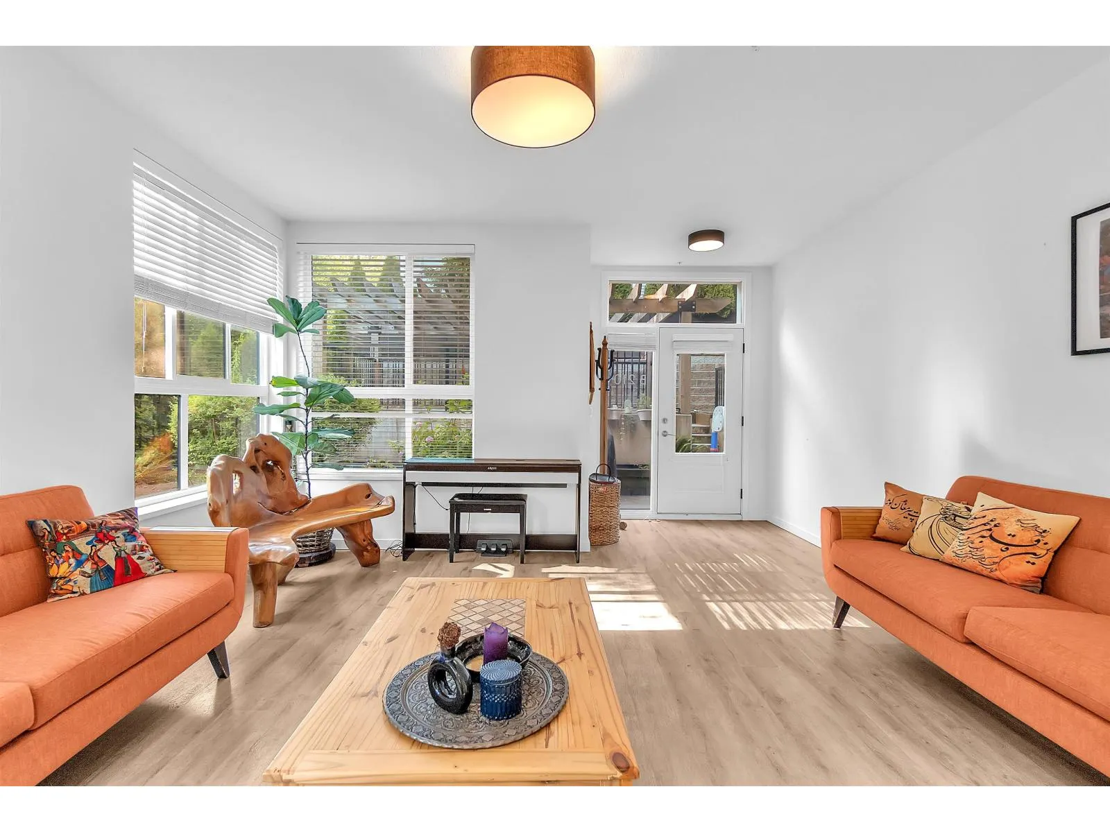 B210 20087 68 AVENUE