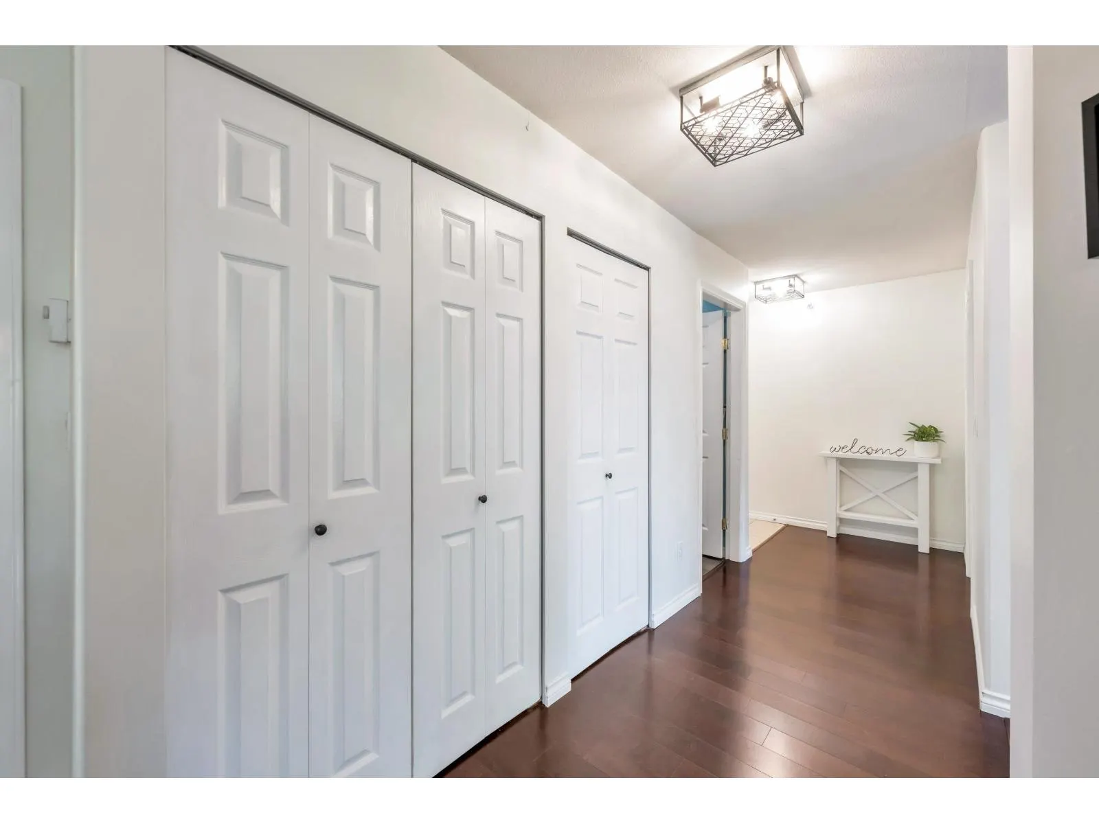 307 8976 208 STREET