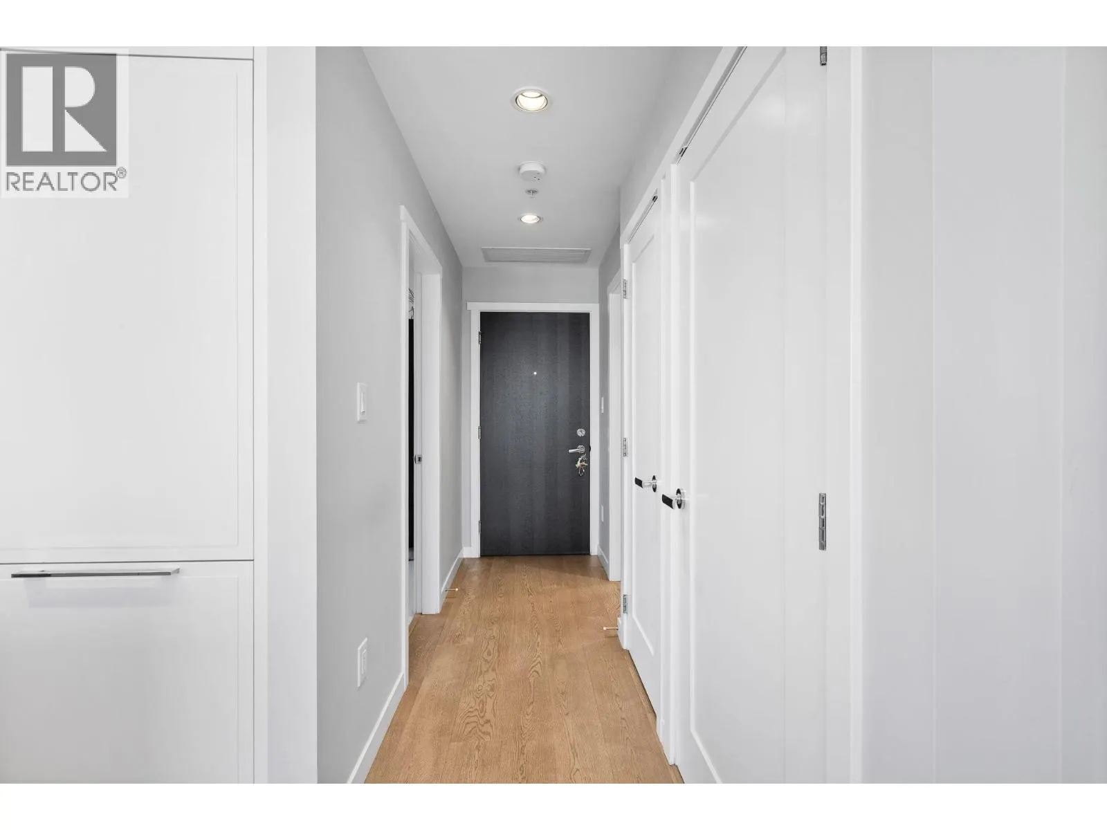 806 118 CARRIE CATES COURT