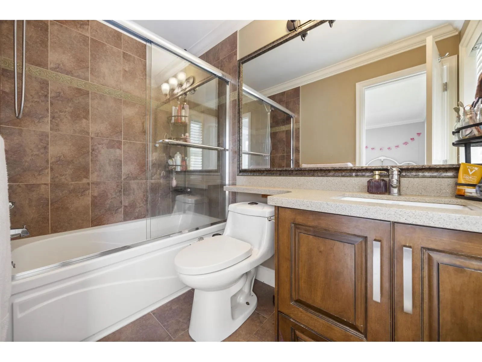 17433 1 AVENUE