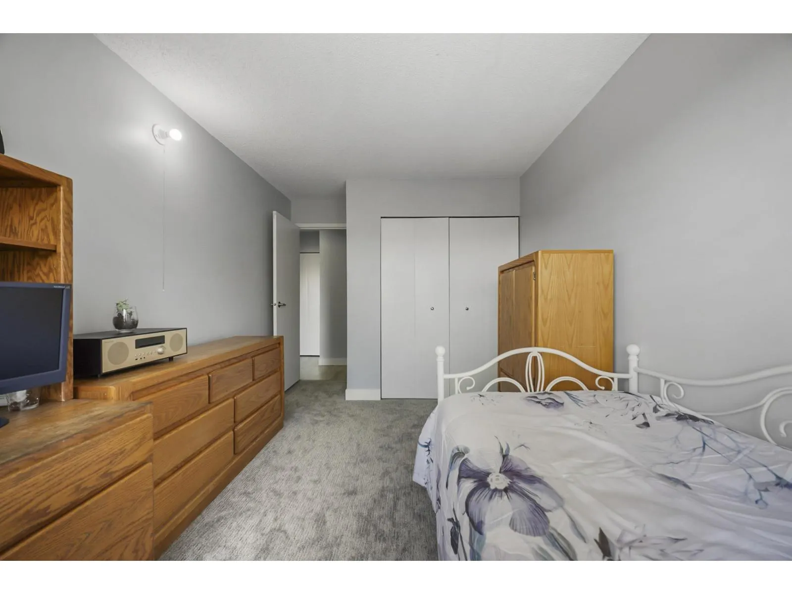 312 5700 200 STREET