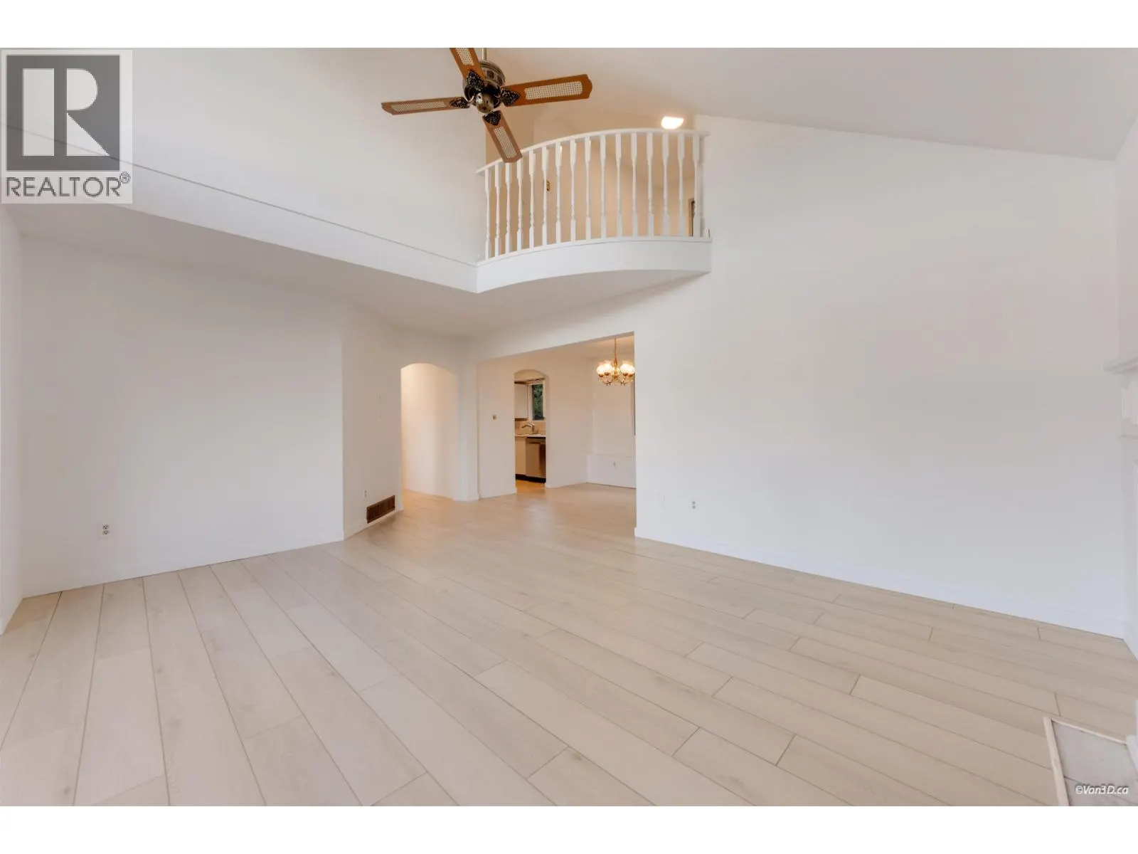 3178 LEEWARD COURT