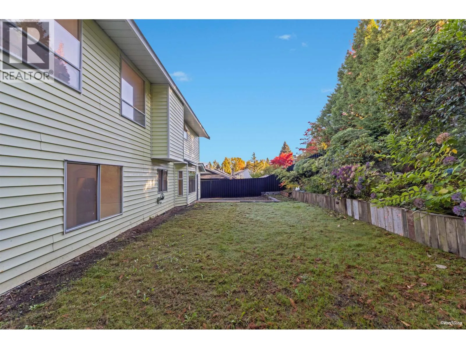 3178 LEEWARD COURT