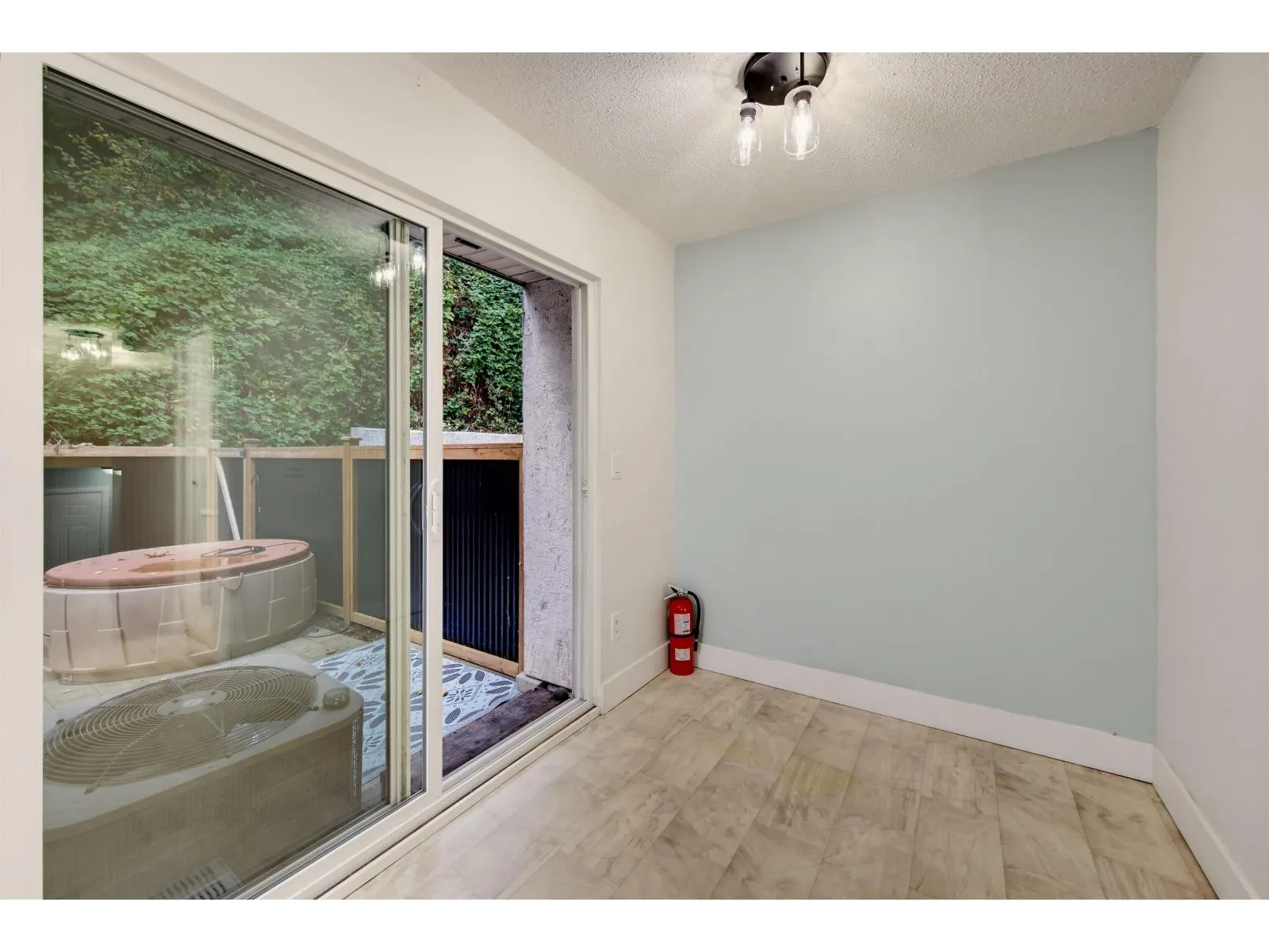 9 32705 FRASER CRESCENT