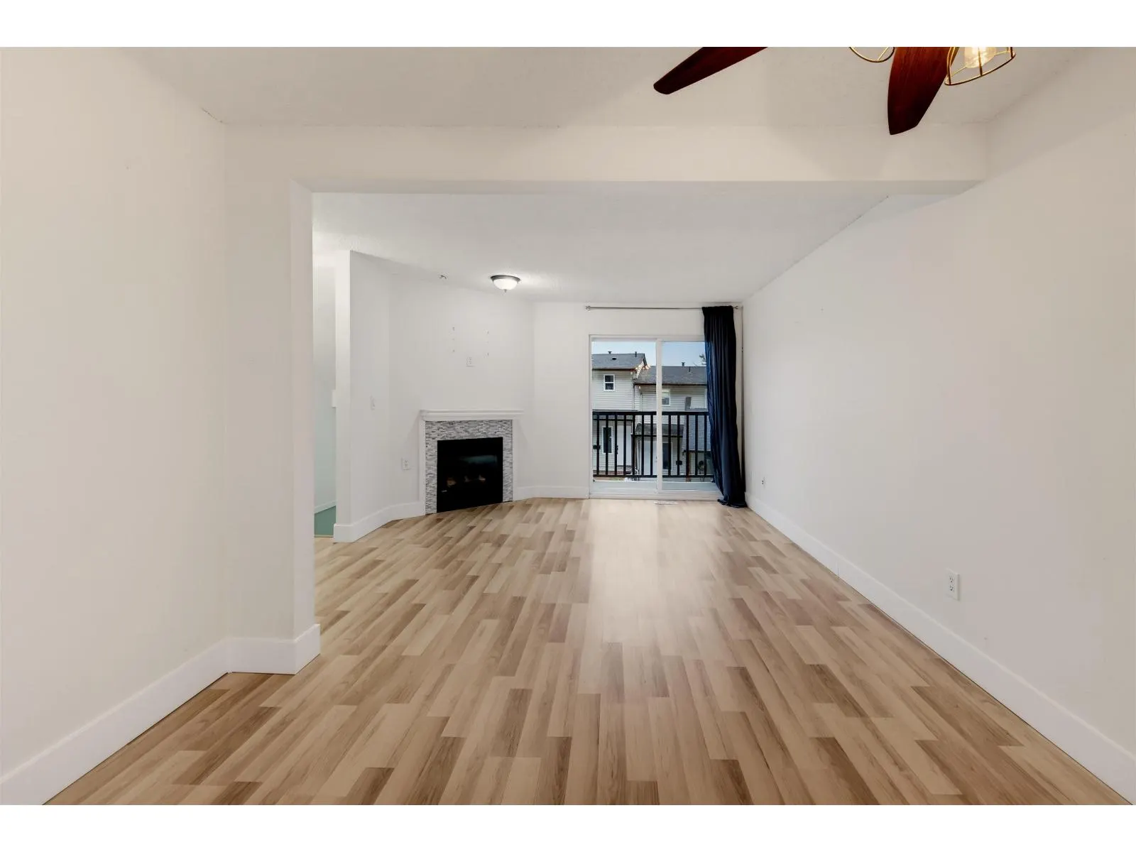 9 32705 FRASER CRESCENT