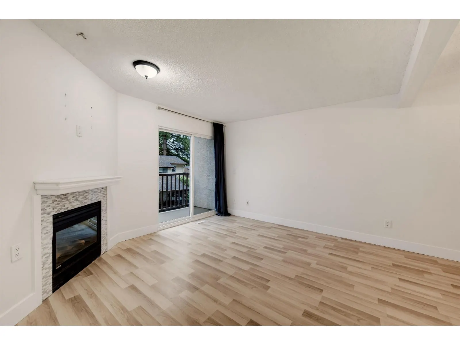 9 32705 FRASER CRESCENT