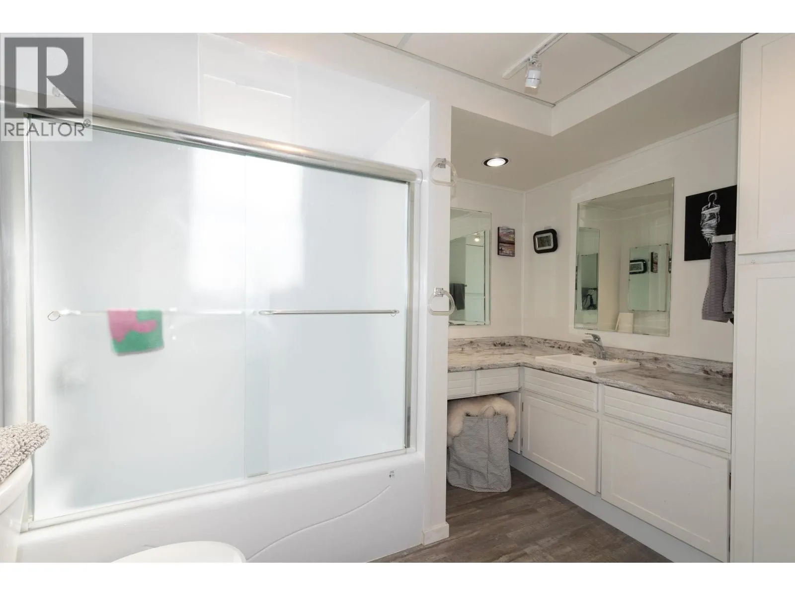 2648 PANORAMA DRIVE