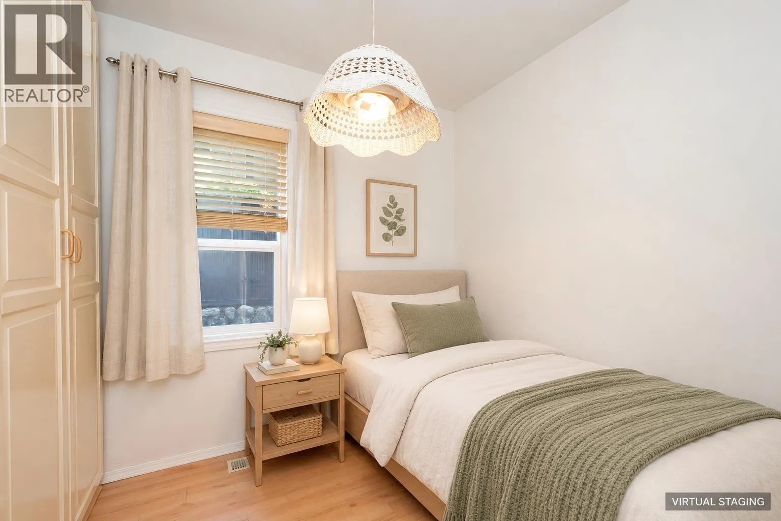 2648 PANORAMA DRIVE
