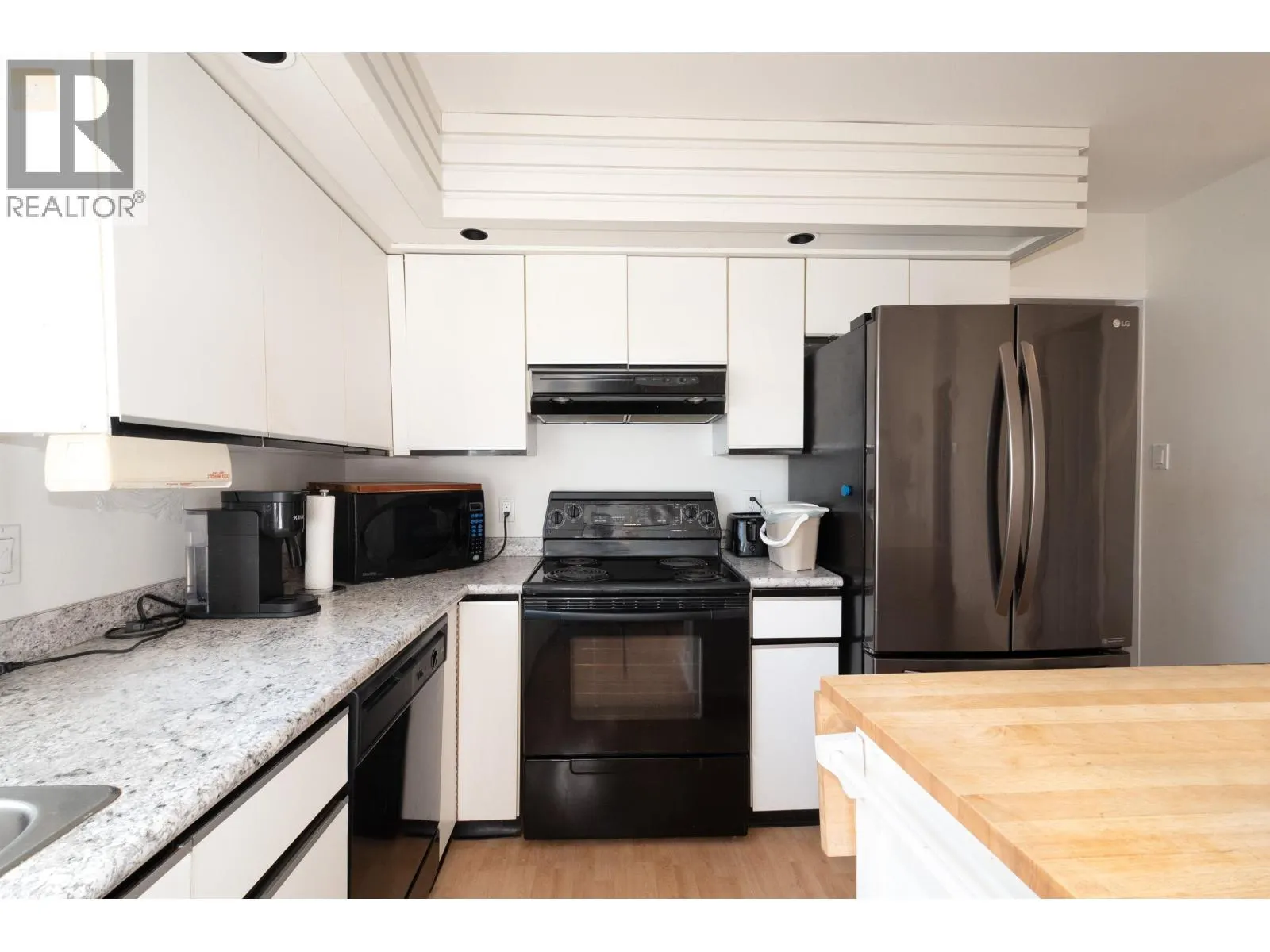 2648 PANORAMA DRIVE