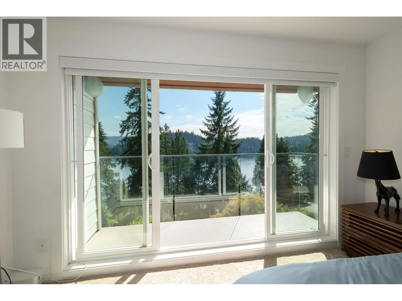 2867 PANORAMA DRIVE