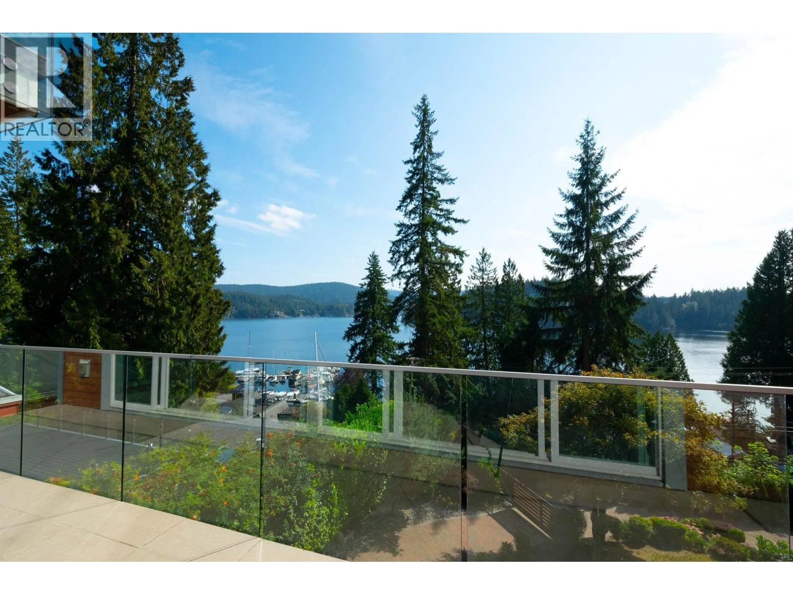 2867 PANORAMA DRIVE