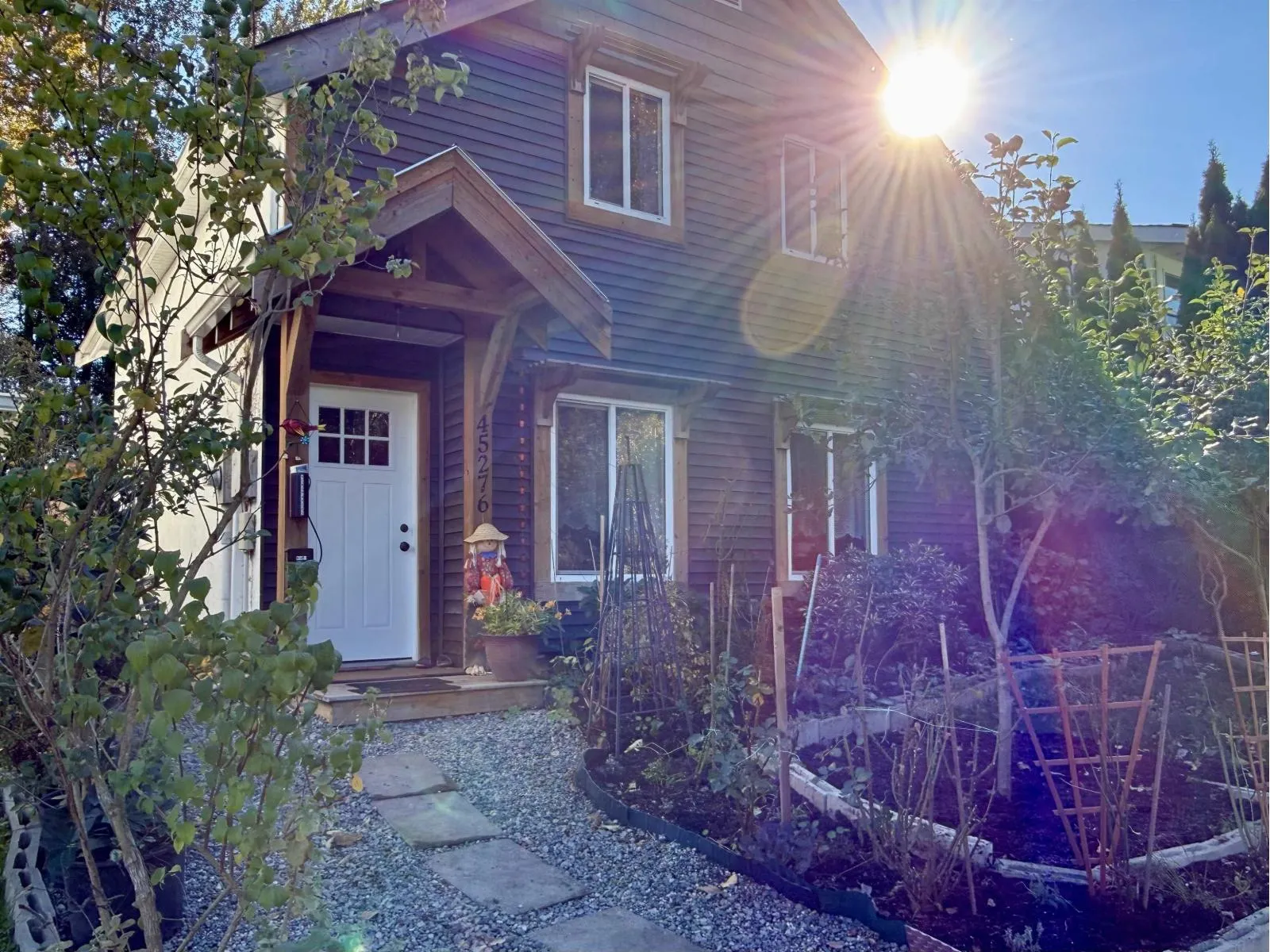 45276 CREEKSIDE DRIVE|West Chilliwack