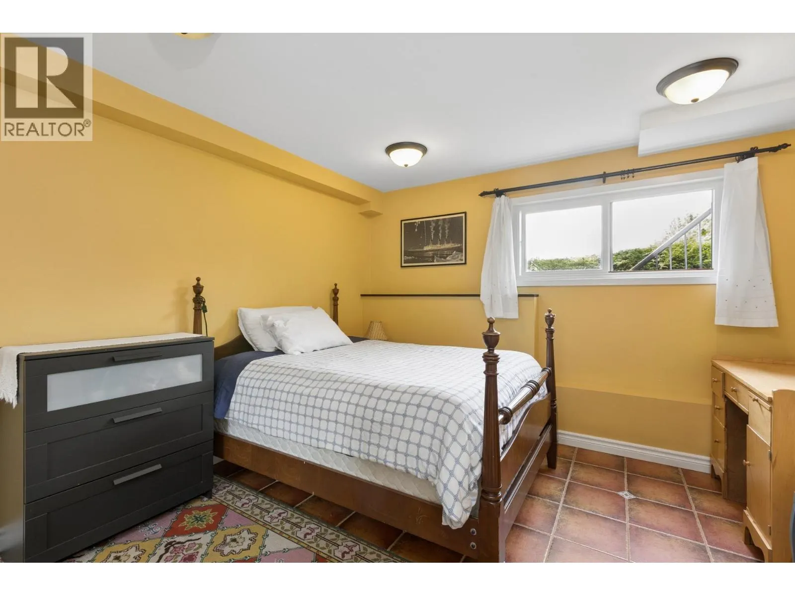 704 MAURELLE COURT