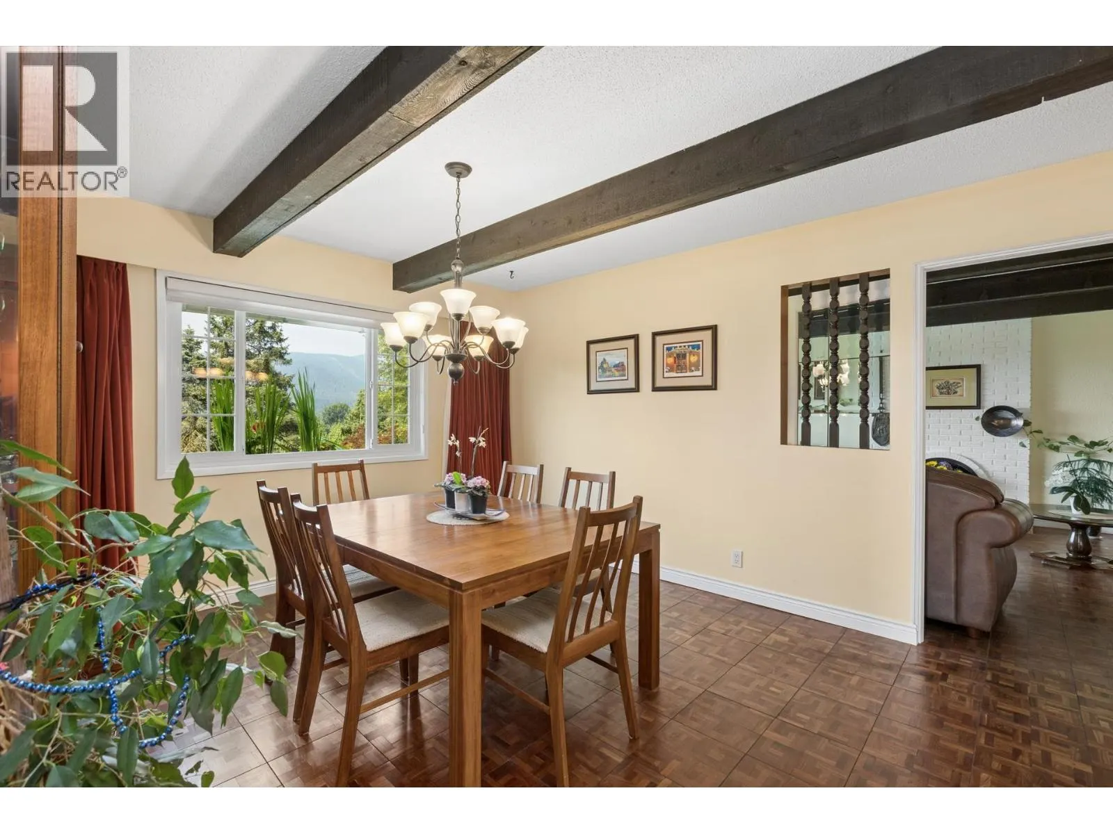 704 MAURELLE COURT