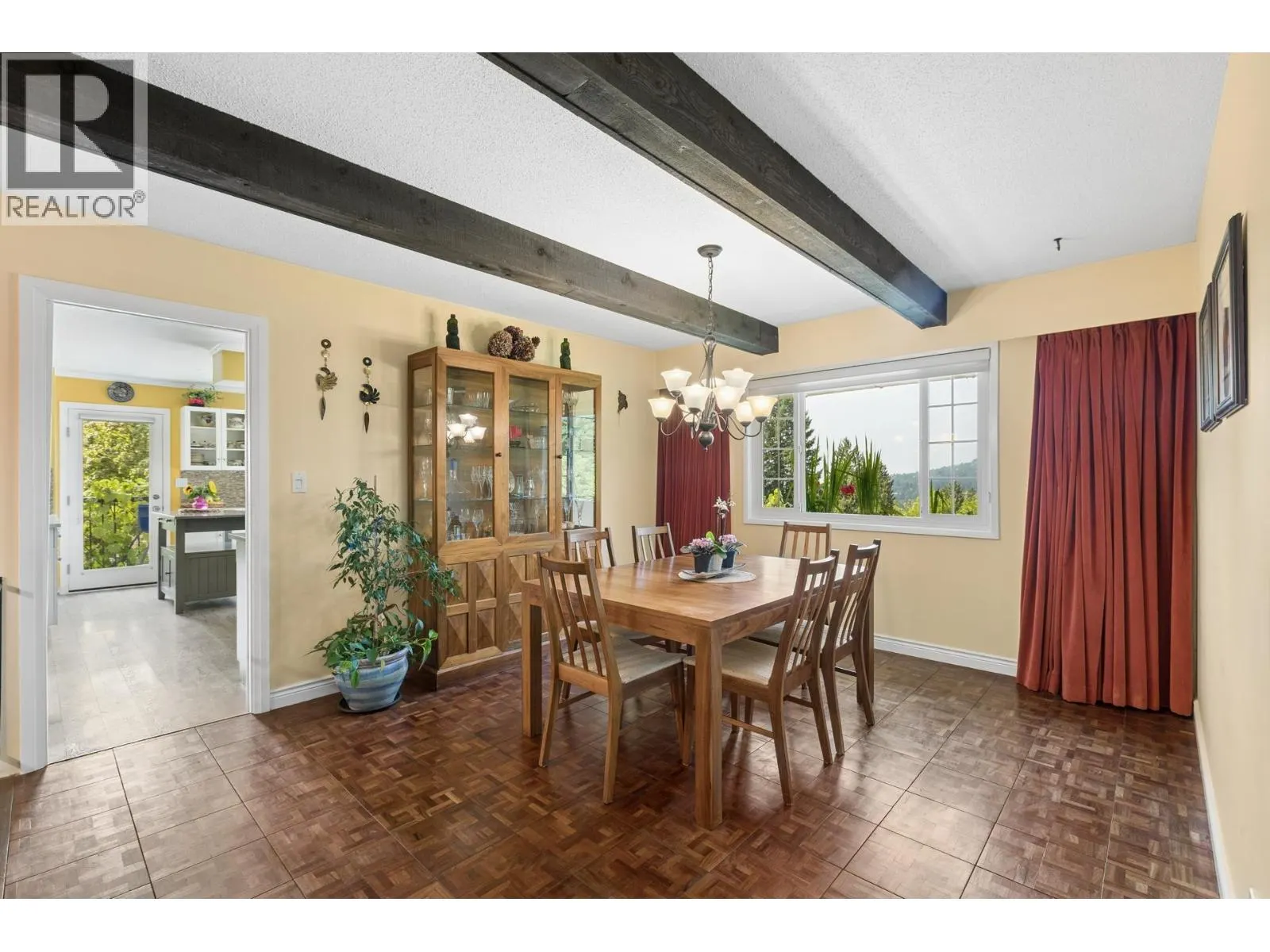 704 MAURELLE COURT