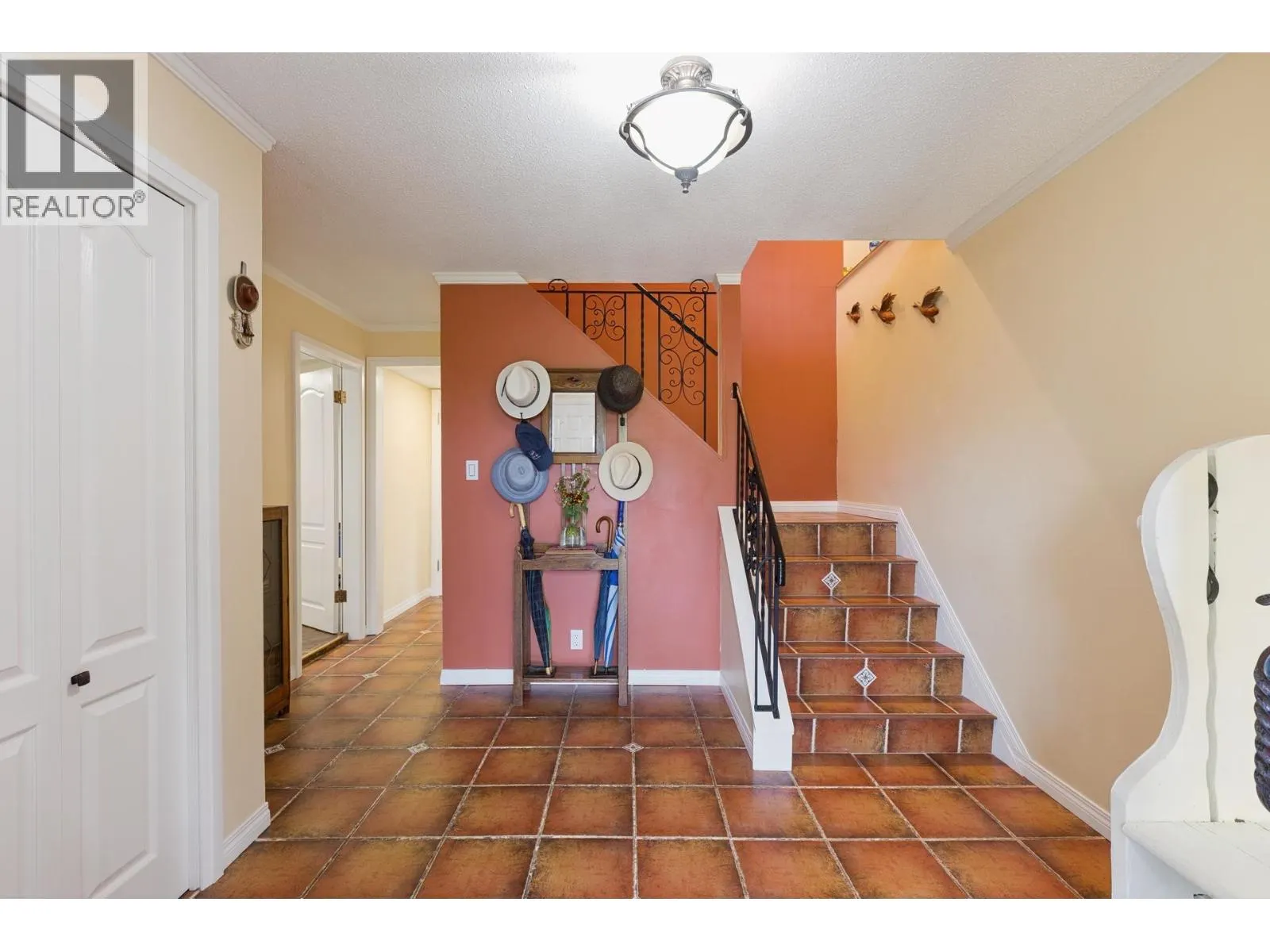704 MAURELLE COURT