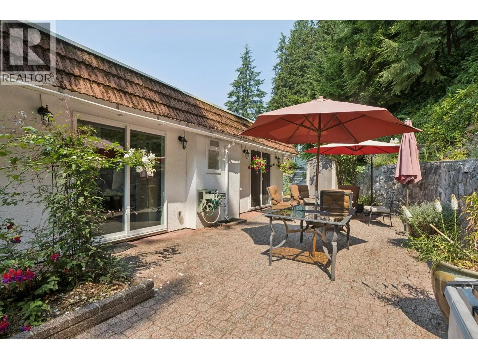 704 MAURELLE COURT