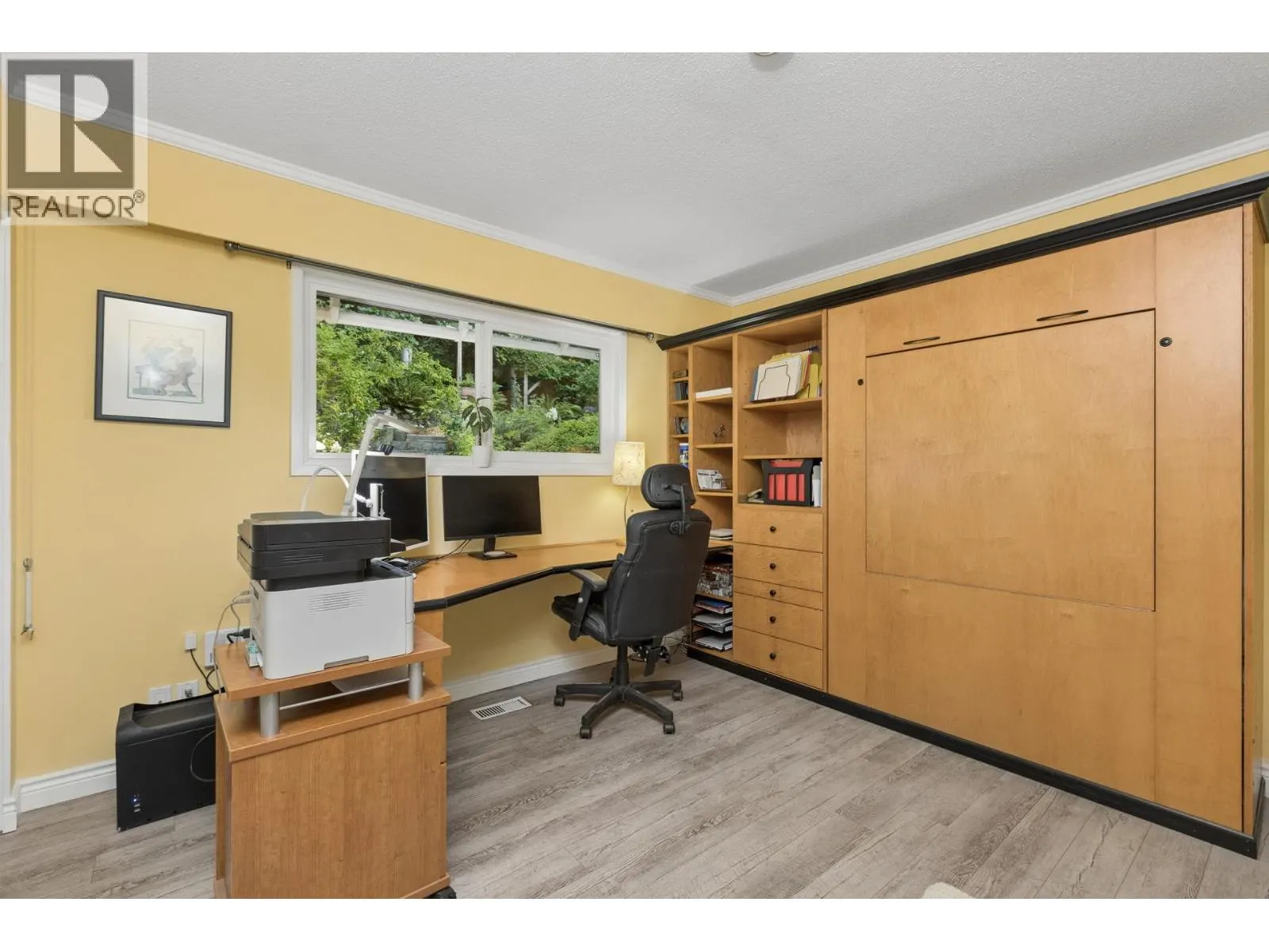 704 MAURELLE COURT