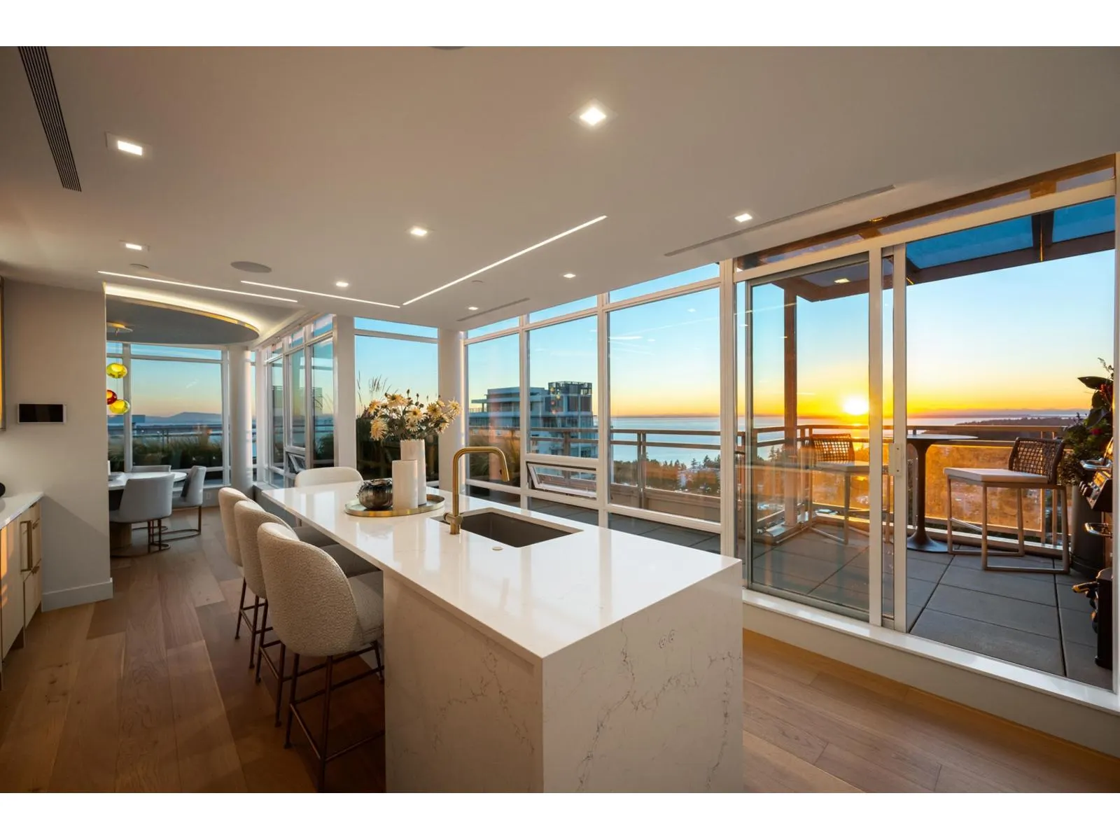 1602 1473 JOHNSTON ROAD