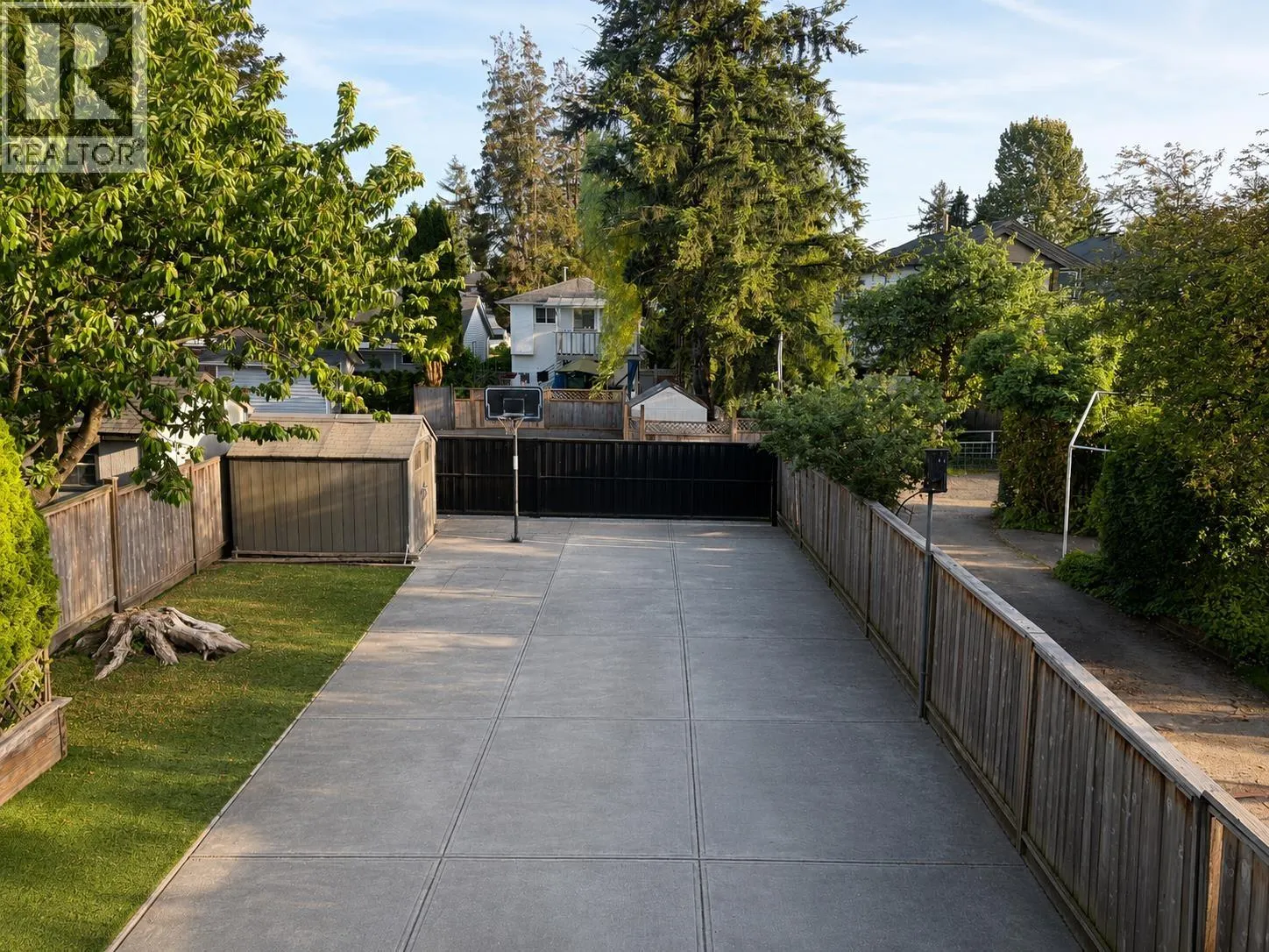 1944 PRAIRIE AVENUE