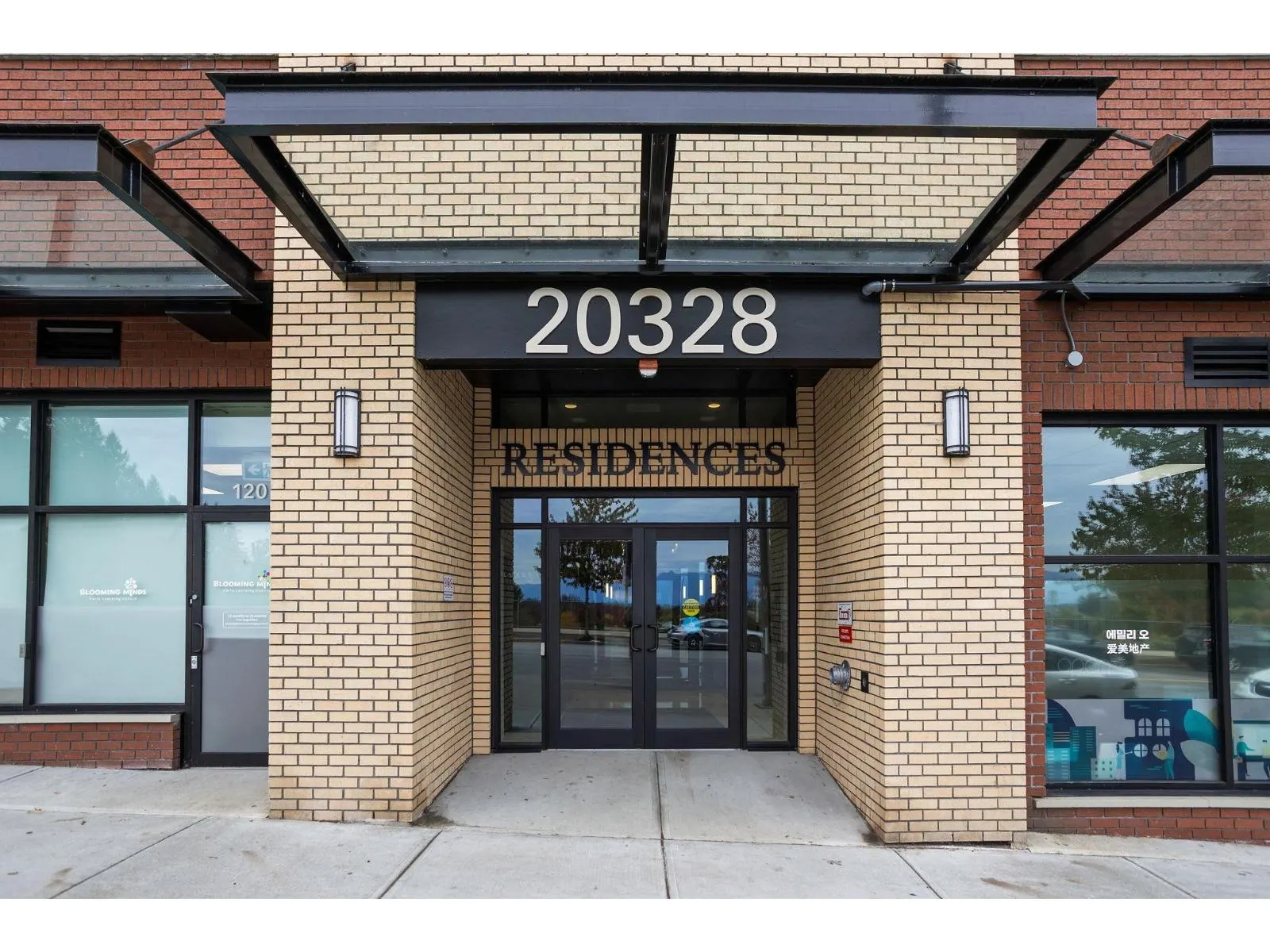 609 20328 86 AVENUE