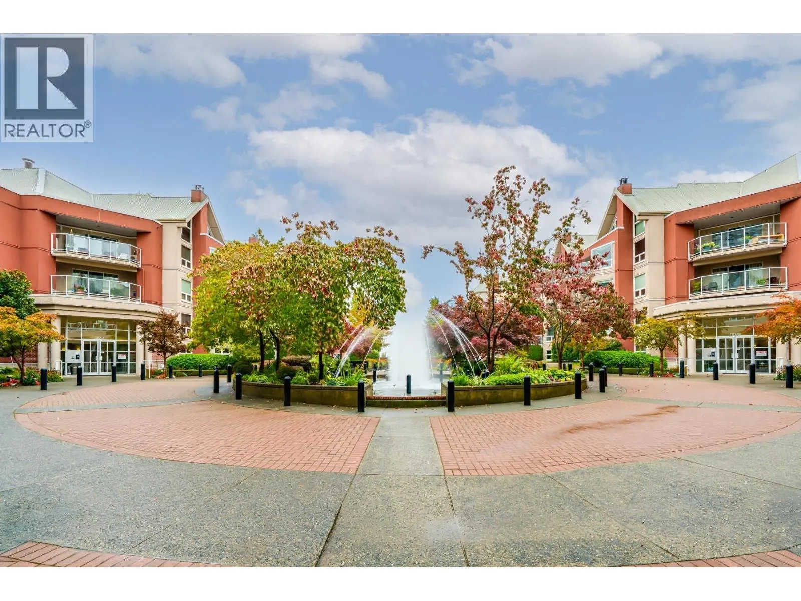 306 1230 QUAYSIDE DRIVE