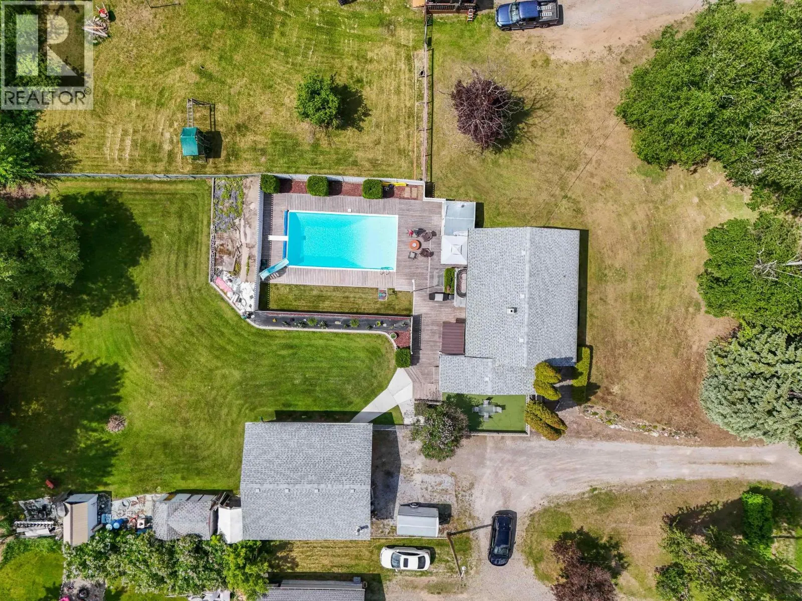1781 MAPLE DRIVE