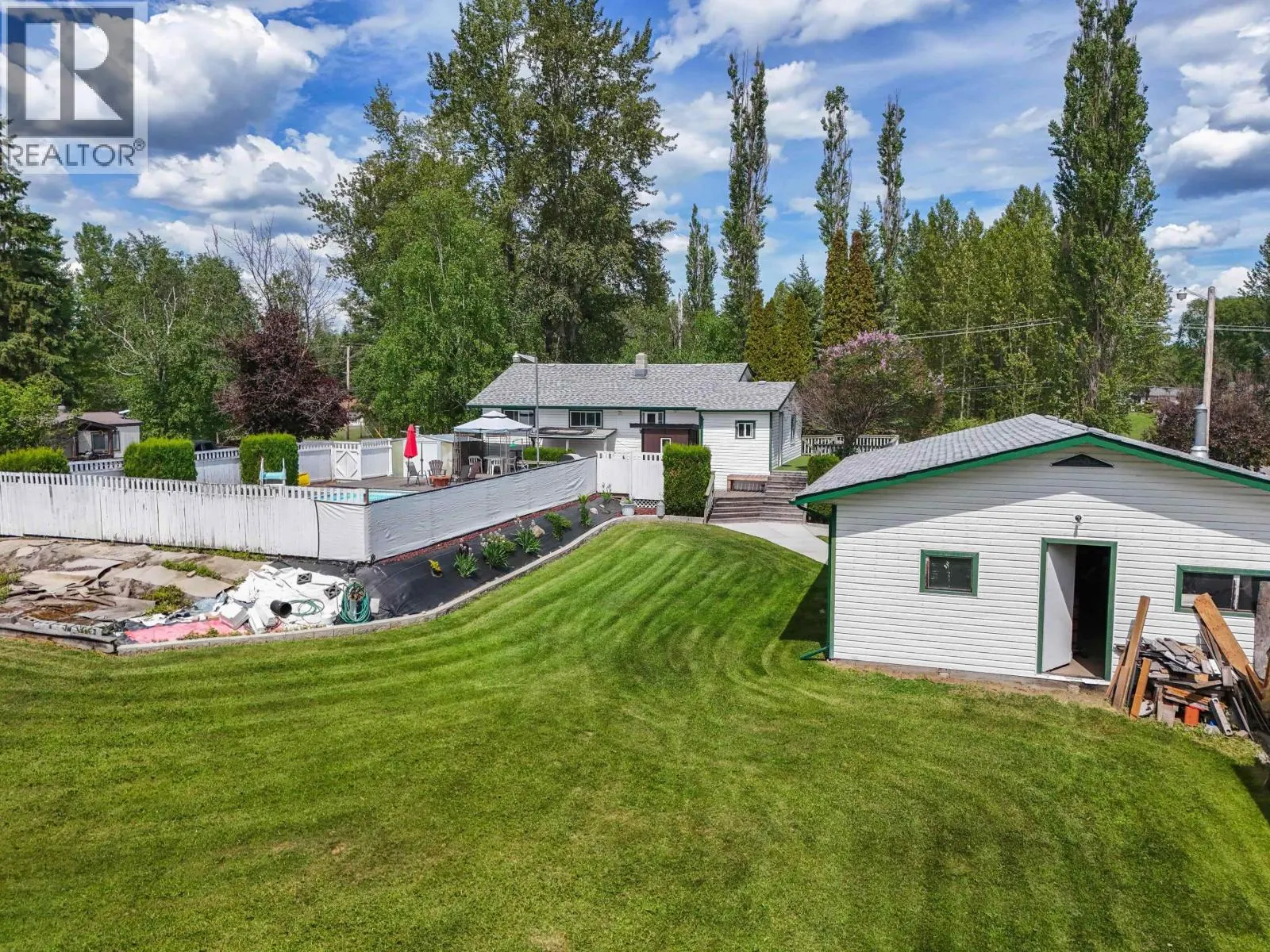 1781 MAPLE DRIVE