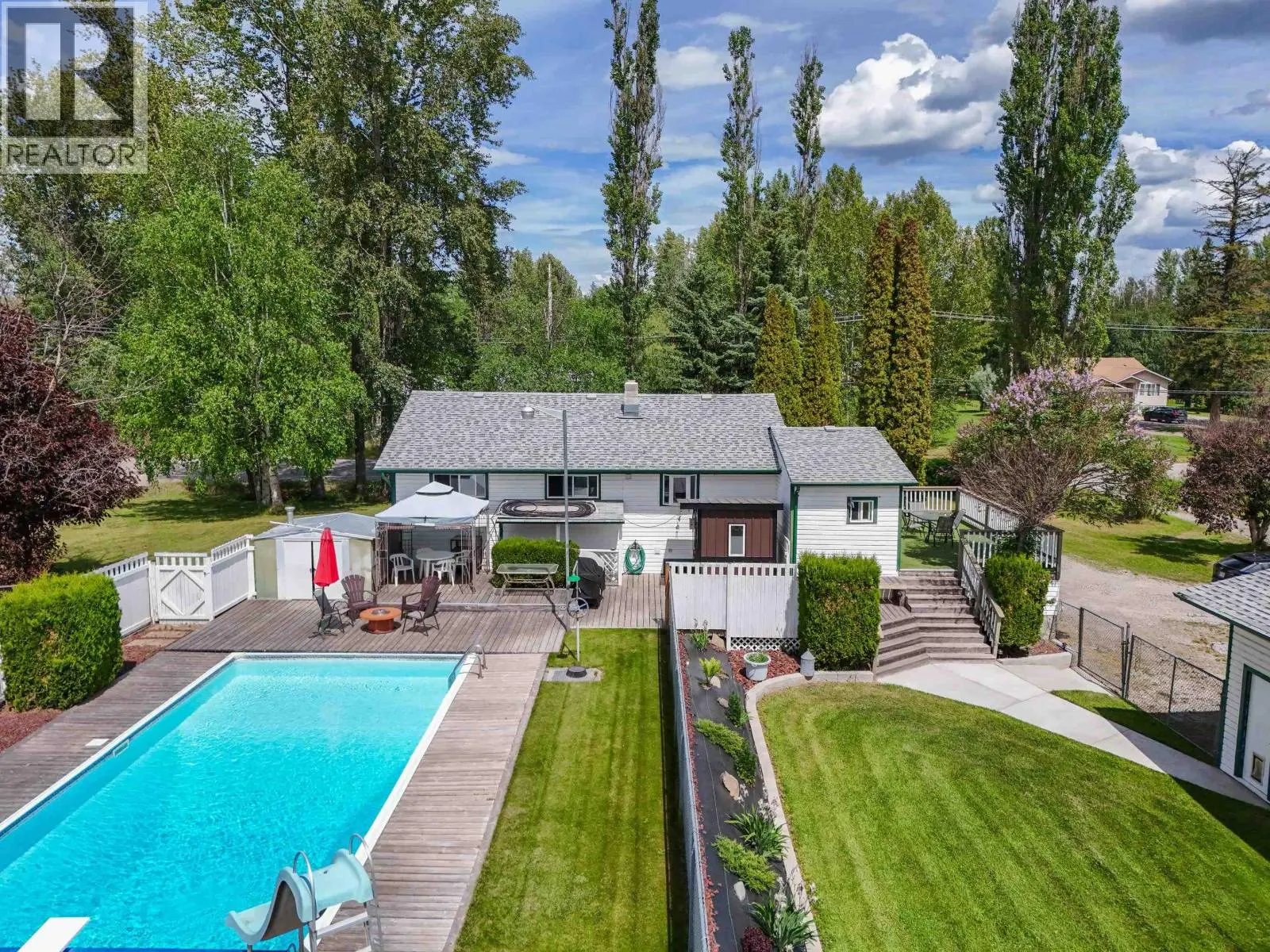 1781 MAPLE DRIVE