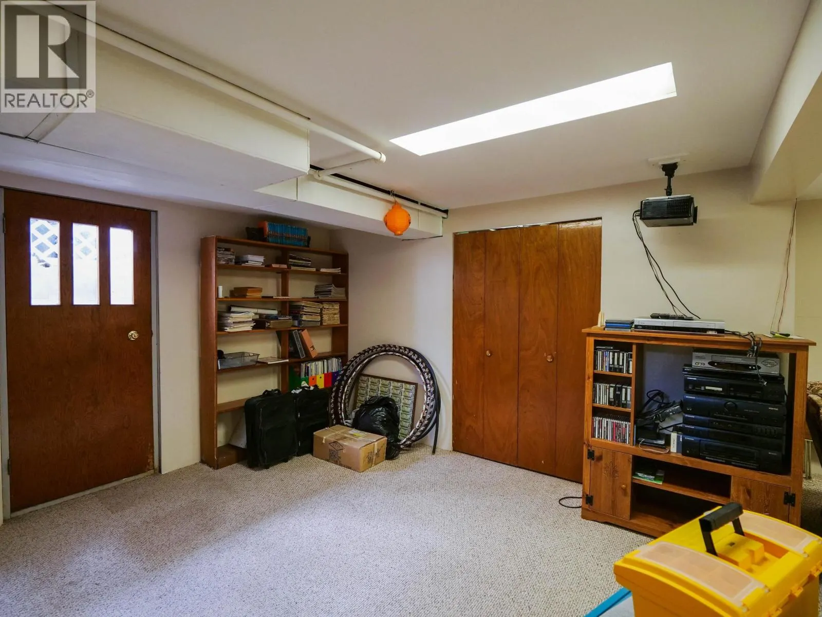 1781 MAPLE DRIVE